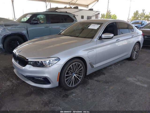 WBAJA9C54JB033549 BMW 530e Iperformance