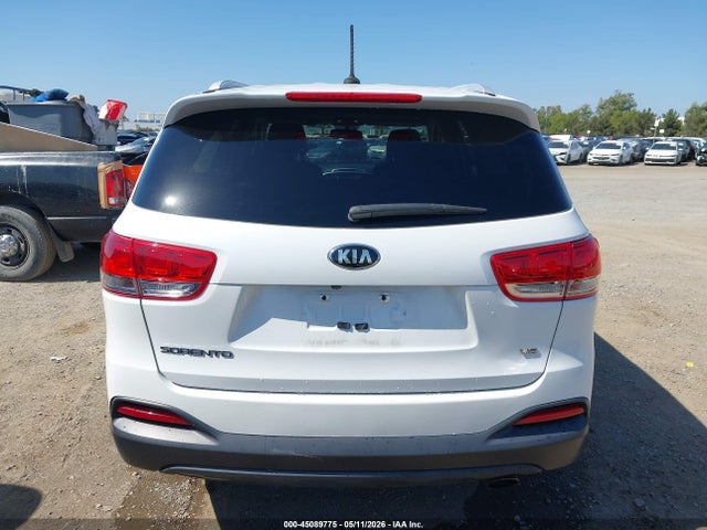 5XYPG4A55HG250268 KIA Sorento 3.3l Lx