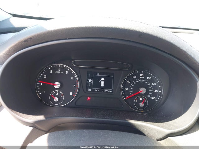 5XYPG4A55HG250268 KIA Sorento 3.3l Lx