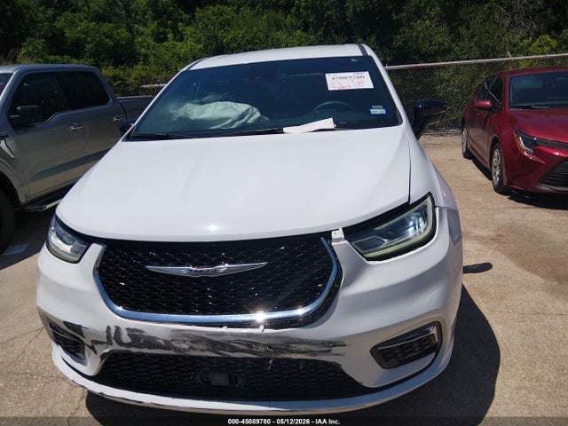 2025 Chrysler Pacifica Select მანქანა იყიდება აუქციონზე, vin: 2C4RC1BG7SR512023, აუქციონის ნომერი: 45089780