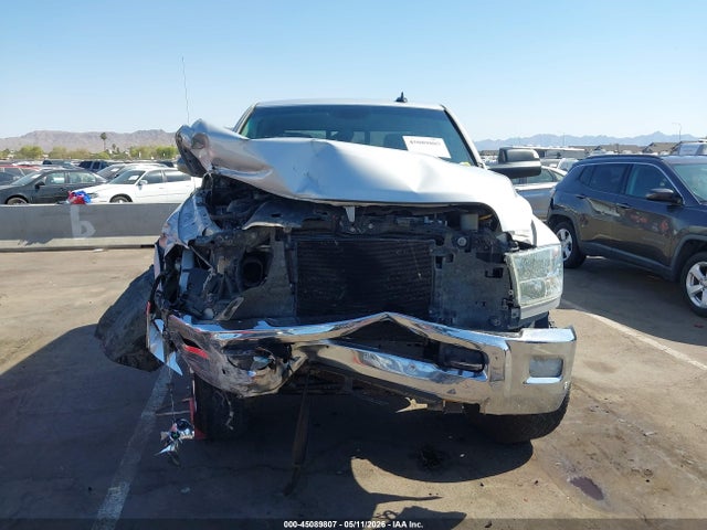 45089807 :رقم المزاد ، 3C6UR5DL9HG625214 vin ، 2017 Ram 2500 Big Horn  4x4 6'4 Box مزاد بيع