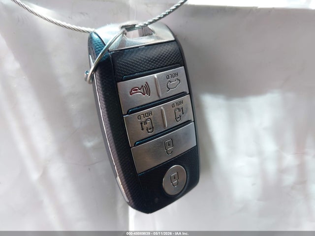 Продажа на аукционе авто 2016 Kia Sedona Ex, vin: KNDMC5C18G6159477, номер лота: 45089839