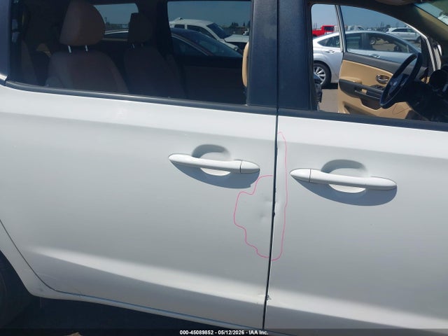 45089852 :رقم المزاد ، KNDMB5C17G6183305 vin ، 2016 Kia Sedona Lx مزاد بيع
