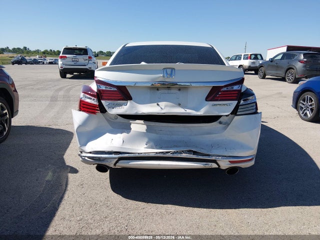 Продажа на аукционе авто 2016 Honda Accord Sport, vin: 1HGCR2F5XGA132416, номер лота: 45089928
