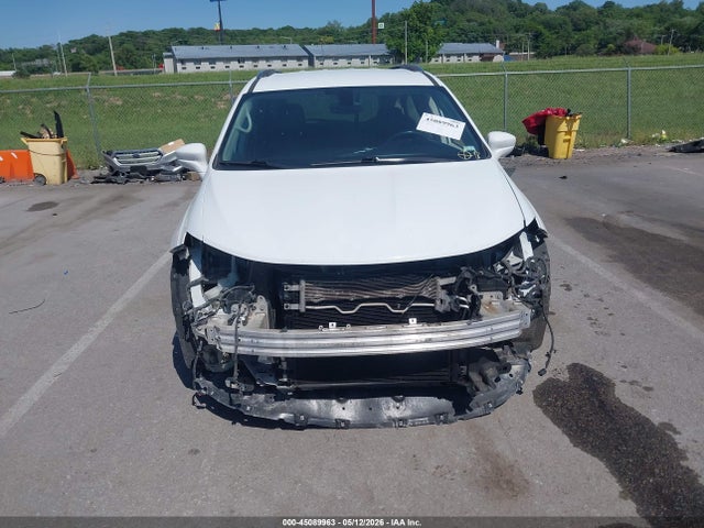 2019 Chrysler Pacifica Touring L მანქანა იყიდება აუქციონზე, vin: 2C4RC1BG2KR700660, აუქციონის ნომერი: 45089963