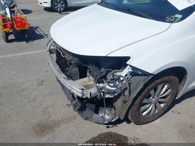 2019 Chrysler Pacifica Touring L მანქანა იყიდება აუქციონზე, vin: 2C4RC1BG2KR700660, აუქციონის ნომერი: 45089963