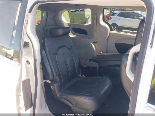 2019 Chrysler Pacifica Touring L მანქანა იყიდება აუქციონზე, vin: 2C4RC1BG2KR700660, აუქციონის ნომერი: 45089963
