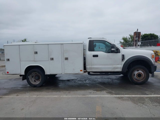 45089996 :رقم المزاد ، 1FDUF4GN4LEC43399 vin ، 2020 Ford F-450 Chassis Xl مزاد بيع