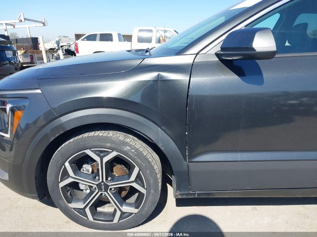 KNDCP3LE3T5327534 KIA NIRO LX