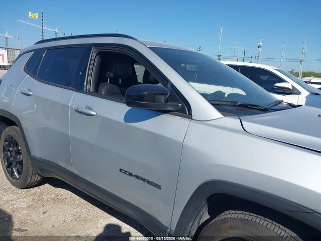 45090010 :رقم المزاد ، 3C4NJDBN1ST602897 vin ، 2025 Jeep Compass Latitude 4x4 مزاد بيع
