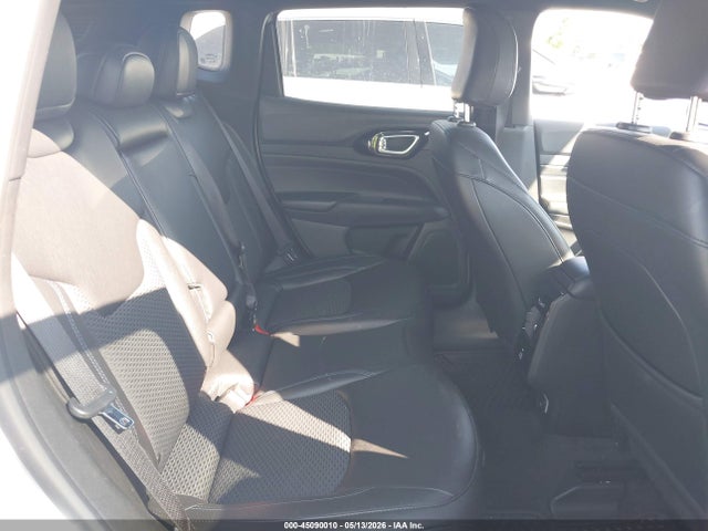 45090010 :رقم المزاد ، 3C4NJDBN1ST602897 vin ، 2025 Jeep Compass Latitude 4x4 مزاد بيع