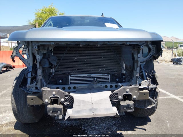 3GCPYBEK3MG333386 Chevrolet Silverado 1500 4wd Short Bed Custom