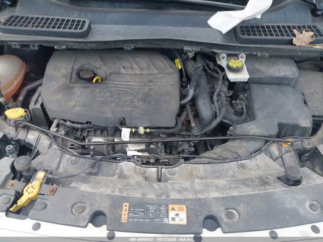 45090021 :رقم المزاد ، 1FMCU0GD3HUE04372 vin ، 2017 Ford Escape Se مزاد بيع