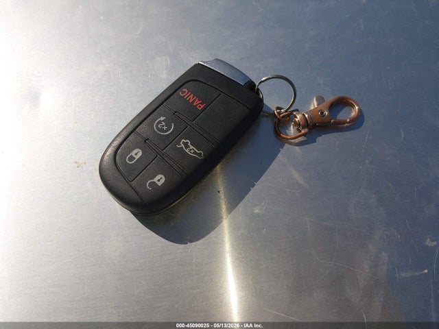 45090025 :رقم المزاد ، 2C3CDXKT8FH772529 vin ، 2015 Dodge Charger Police مزاد بيع