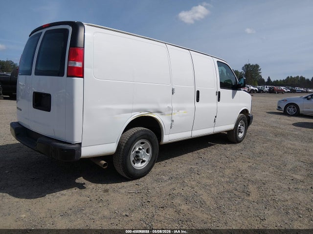 1GCWGAFG2H1102423 Chevrolet Express 2500 Work Van