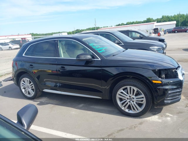 2018 Audi Q5 2.0t Premium/2.0t Tech Premium მანქანა იყიდება აუქციონზე, vin: WA1BNAFY3J2203316, აუქციონის ნომერი: 45090062