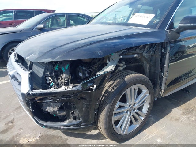 2018 Audi Q5 2.0t Premium/2.0t Tech Premium მანქანა იყიდება აუქციონზე, vin: WA1BNAFY3J2203316, აუქციონის ნომერი: 45090062