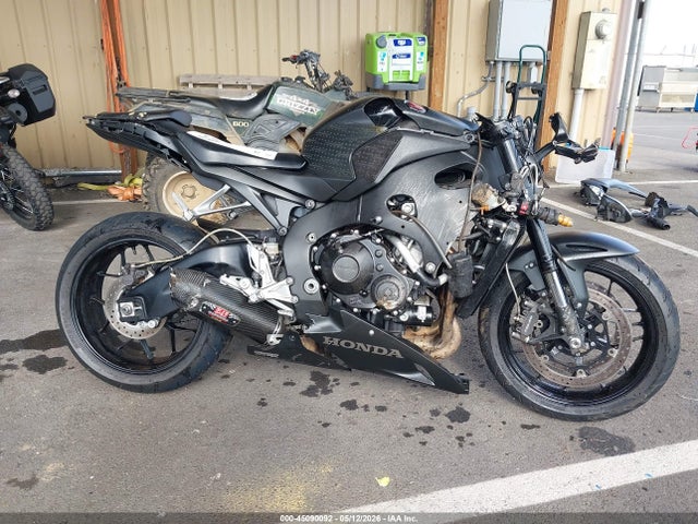 Honda CBR1000 RR 2015 JH2SC595XFK700155 Image 13