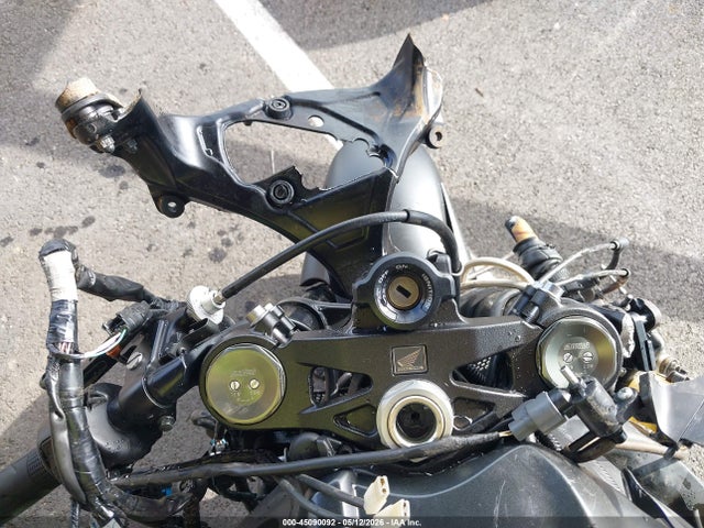 Honda CBR1000 RR 2015 JH2SC595XFK700155 Image 7