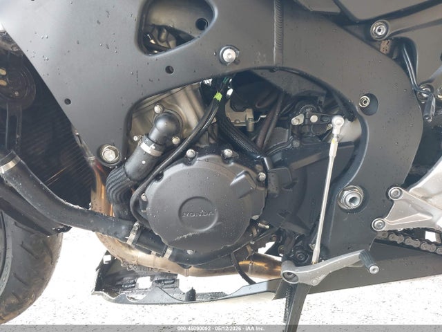 Honda CBR1000 RR 2015 JH2SC595XFK700155 Image 9