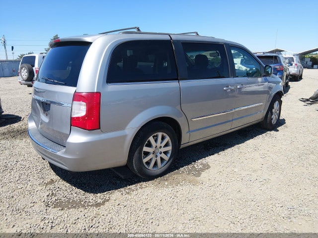 2C4RC1BG8ER243020 Chrysler Town &amp; Country Touring