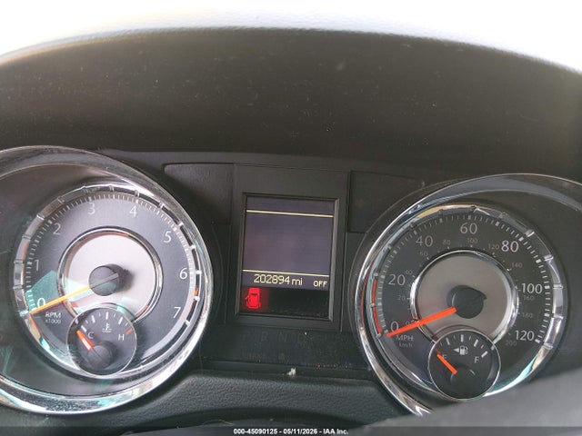 2C4RC1BG8ER243020 Chrysler Town &amp; Country Touring