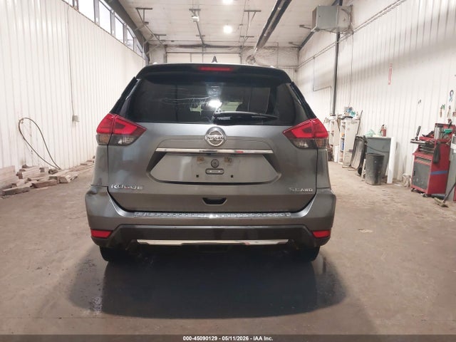 2017 Nissan Rogue Sl მანქანა იყიდება აუქციონზე, vin: 5N1AT2MV3HC751757, აუქციონის ნომერი: 45090129
