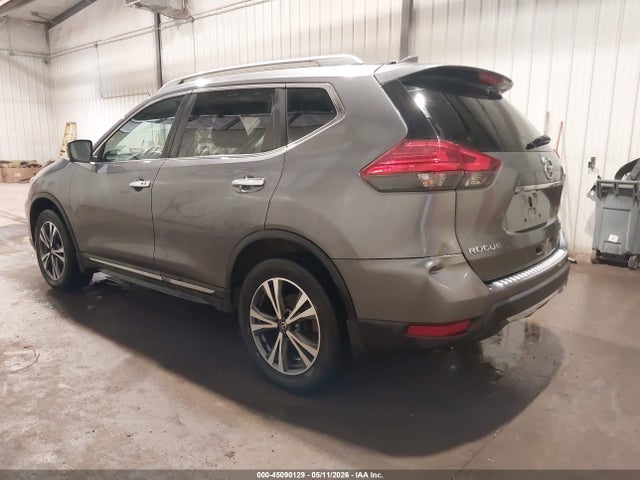 2017 Nissan Rogue Sl მანქანა იყიდება აუქციონზე, vin: 5N1AT2MV3HC751757, აუქციონის ნომერი: 45090129