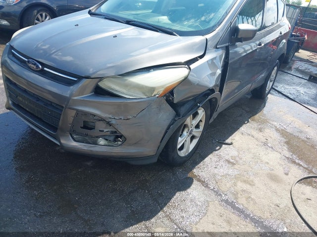 Продажа на аукционе авто 2014 Ford Escape Se, vin: 1FMCU9GX2EUE34683, номер лота: 45090145