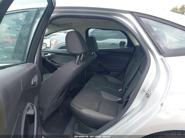 45090149 :رقم المزاد ، 1FADP3F27EL448870 vin ، 2014 Ford Focus Se مزاد بيع