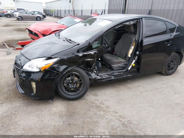 Toyota Prius Two 2015 JTDKN3DU5F1967618 Image 6