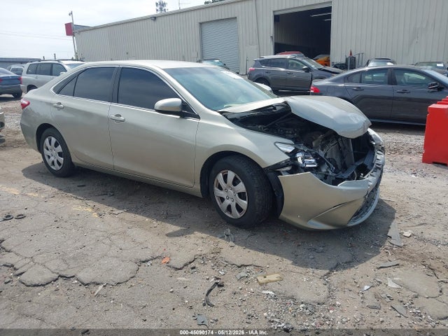 Продажа на аукционе авто 2015 Toyota Camry Le, vin: 4T4BF1FK1FR495317, номер лота: 45090174