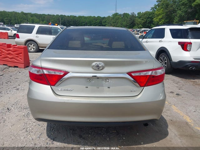 Продажа на аукционе авто 2015 Toyota Camry Le, vin: 4T4BF1FK1FR495317, номер лота: 45090174