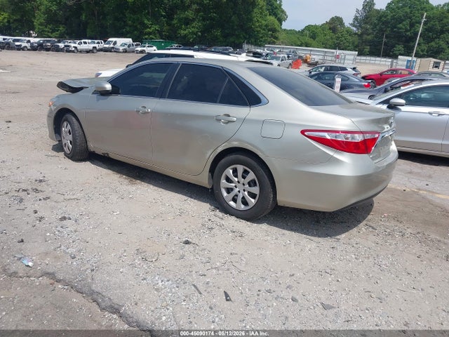 Продажа на аукционе авто 2015 Toyota Camry Le, vin: 4T4BF1FK1FR495317, номер лота: 45090174