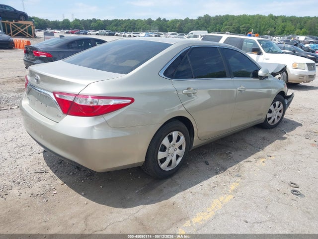 Продажа на аукционе авто 2015 Toyota Camry Le, vin: 4T4BF1FK1FR495317, номер лота: 45090174
