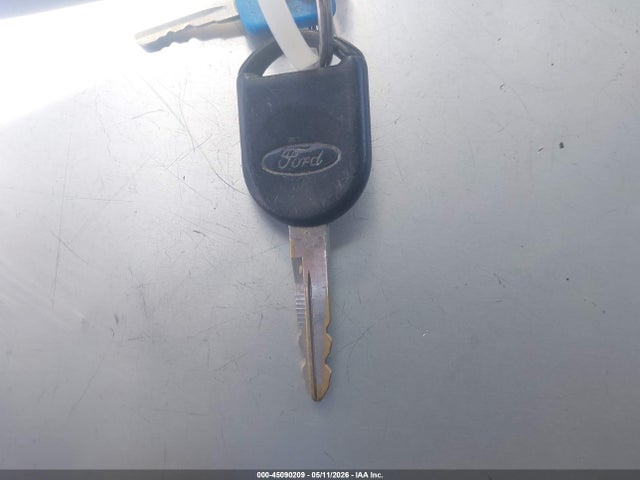 45090209 :رقم المزاد ، 1FDBF2A66GEA33132 vin ، 2016 Ford F-250 Xl مزاد بيع