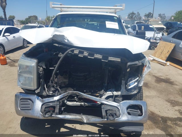 45090209 :رقم المزاد ، 1FDBF2A66GEA33132 vin ، 2016 Ford F-250 Xl مزاد بيع