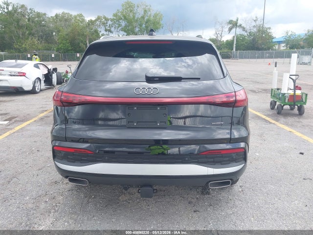 Продаж на аукціоні авто 2025 Audi All-new Q5 Premium Plus Tfsi Quattro S Tronic, vin: WA12AAGU0S2097142, номер лоту: 45090220