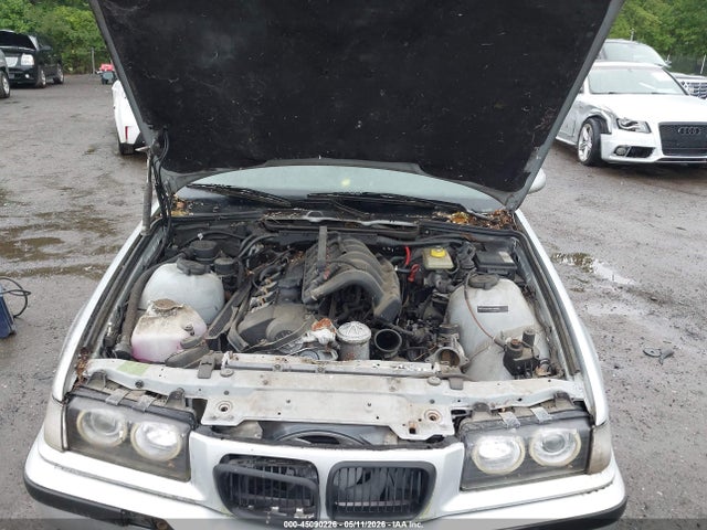 45090226 :رقم المزاد ، WBSCD032XVEE12608 vin ، 1997 Bmw 3 Series M3sa مزاد بيع