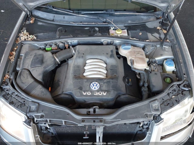45090227 :رقم المزاد ، WVWTH63B83P278209 vin ، 2003 Volkswagen Passat Glx مزاد بيع