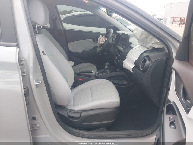 KM8K6CAB7PU008216 Hyundai Kona Sel