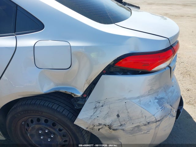 JTDEPRAE1LJ039064 Toyota COROLLA LE