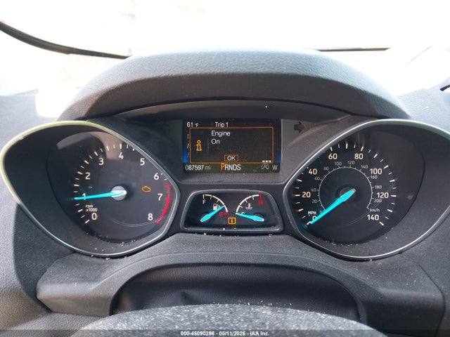 45090286 :رقم المزاد ، 1FMCU0GD4HUD50354 vin ، 2017 Ford Escape Se مزاد بيع