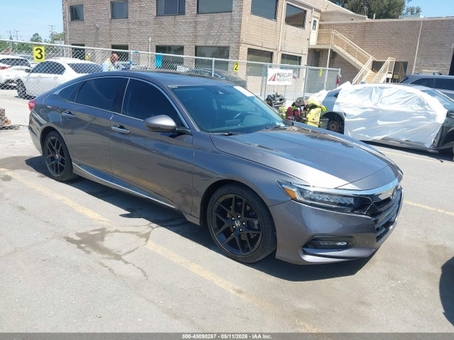 Honda Accord Touring 2.0t 2018 1HGCV2F93JA024810 main image