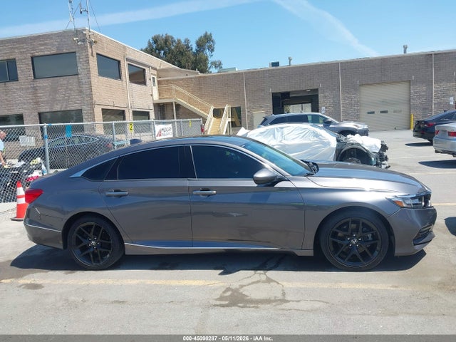 1HGCV2F93JA024810 Honda Accord Touring 2.0t
