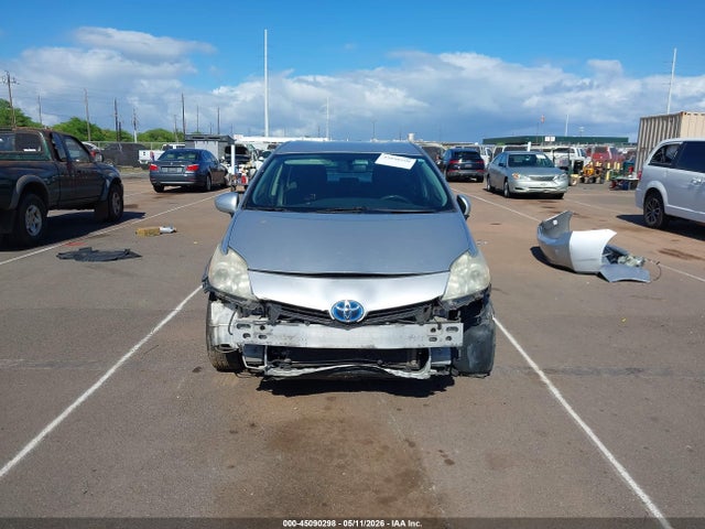 45090298 :رقم المزاد ، JTDKN3DU3D5606698 vin ، 2013 Toyota Prius Two مزاد بيع