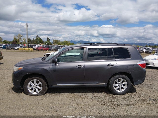 Продаж на аукціоні авто 2012 Toyota Highlander Base V6, vin: 5TDBK3EH5CS117545, номер лоту: 45090313