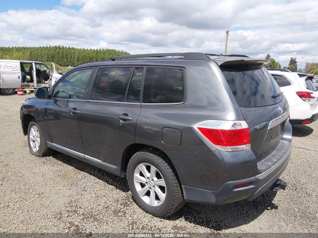 Продаж на аукціоні авто 2012 Toyota Highlander Base V6, vin: 5TDBK3EH5CS117545, номер лоту: 45090313