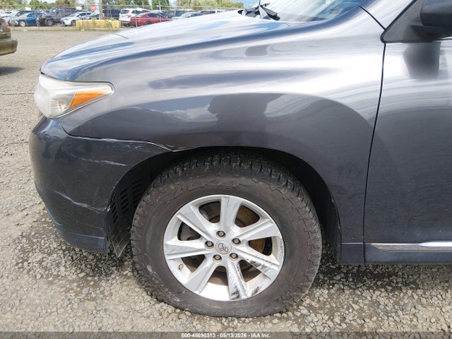 Продаж на аукціоні авто 2012 Toyota Highlander Base V6, vin: 5TDBK3EH5CS117545, номер лоту: 45090313