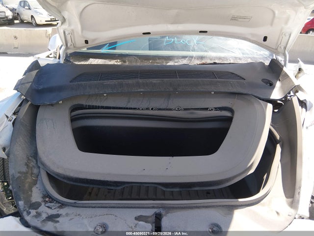 2022 Tesla Model Y Performance Dual Motor All-wheel Drive მანქანა იყიდება აუქციონზე, vin: 7SAYGDEF0NF345589, აუქციონის ნომერი: 45090321